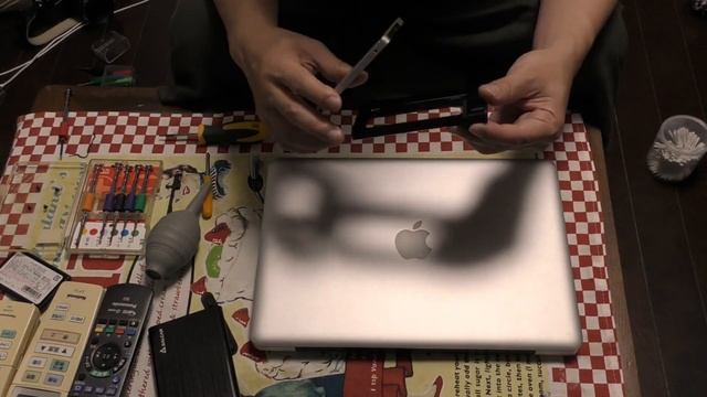 Macbookpro 13inch 2010 Mid 裏ブタ開けちゃった❗️?? смотреть онлайн