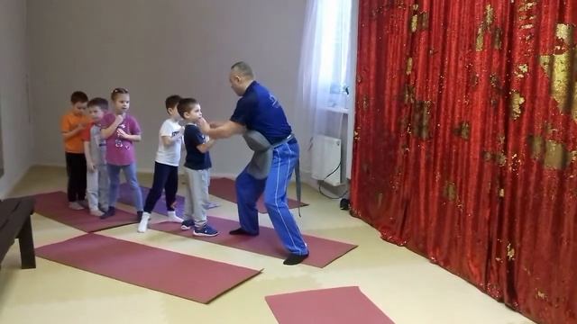 Самозащита дети с 3 лет.И для взрослых смотреть онлайн