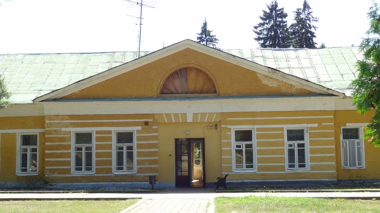 Прогулка по усадьбе Валуево (16.07.14)