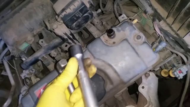 смена свечей на ситроен С3 смотреть онлайн