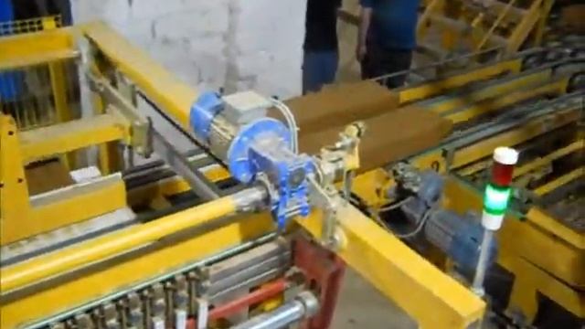 Вакуумный экструдер PL 100-65 и резательный автомат КРОК 46-24 смотреть онлайн