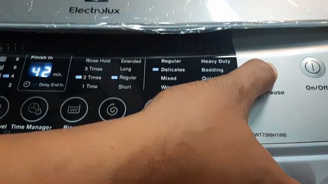 How to use Electrolux Cyclonic Part 1 смотреть онлайн