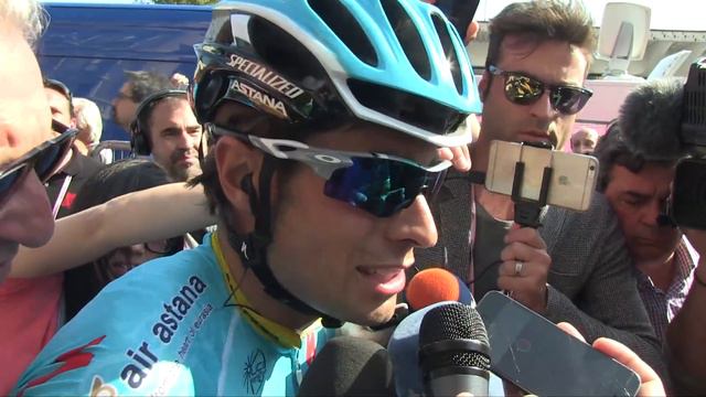 Mikel Landa después de la etapa decimoctava del Giro d'Italia 2015 смотреть онлайн