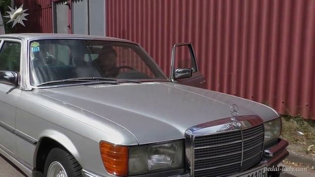 4 Old Car Pedal Pumping ? Driving Life of Beautiful Girls - Part 115 смотреть онлайн