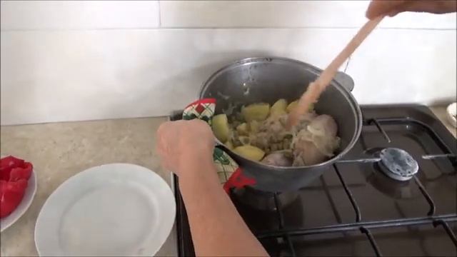 Крылышки индейки c зелёным горошком в казане за 30 минут. Простой и полезный способ приготовления смотреть онлайн