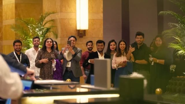 The Night Manager Pranks Guests | Aditya Roy Kapoor | Now Streaming | DisneyPlus Hotstar смотреть онлайн