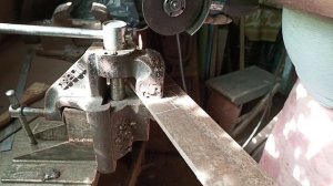 Как сделать большое отверстие в металле без коронки или ступенчатого сверла.