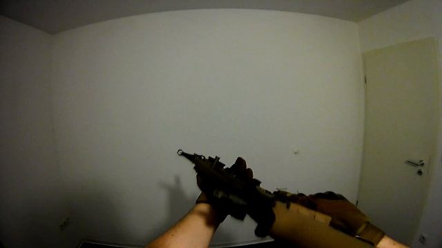 Tacticool 80's Style (FPS Animation IRL SHORT) смотреть онлайн