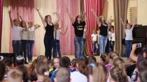 Танец детей пришкольного детского лагеря «Солнышко» 2016г.