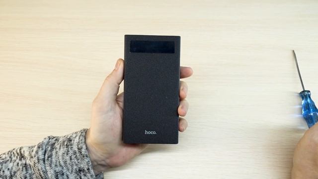 Hoco J49 обзор внешнего аккумулятора с быстрой зарядкой смотреть онлайн