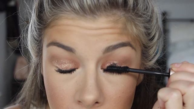 BEST MASCARA EVER?!!! Drugstore Loreal Lash Paradise Mascara Review, Demo, Wear Test смотреть онлайн
