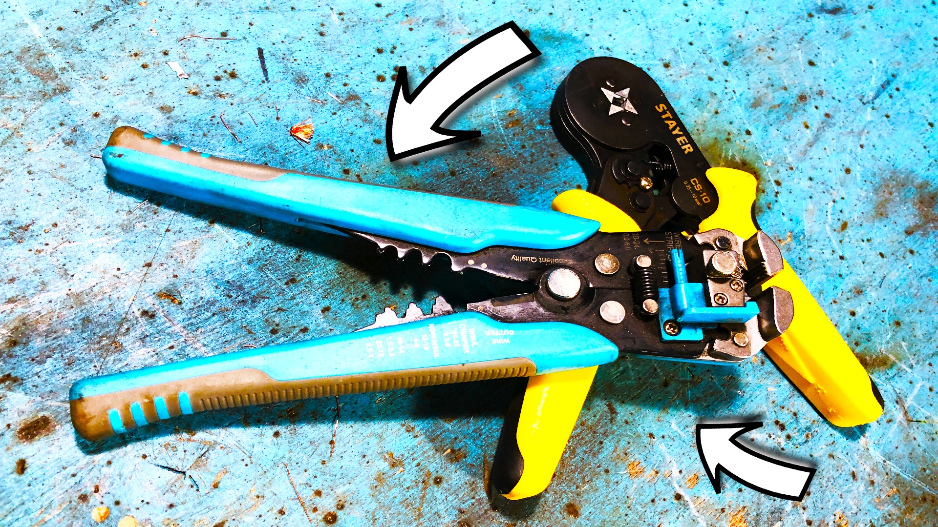 МЕНЯЕМ ПРОВОДА НА ЗАРЯДНОМ УСТРОЙСТВЕ ДЛЯ АВТО АККУМУЛЯТОРА, СТРИППЕРОМ И ПОТОМ ОБЖИМАЕМ КЛИМПЕРОМ смотреть онлайн