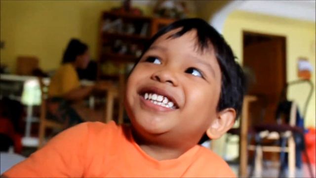 Fadzli Fart Caught on camera.. Canon 500D Video test смотреть онлайн