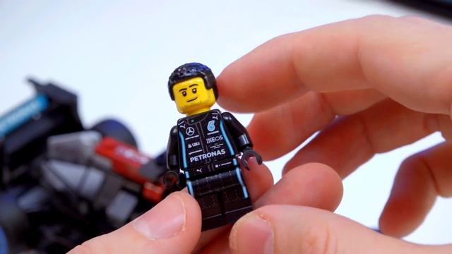 LEGO ГОНЩИК НЕЛЕГАЛЬНЫЙ, професси*нальный смотреть онлайн