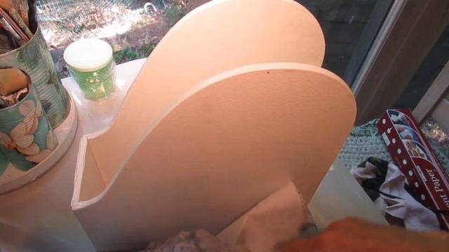 How To Decoupage A Magazine Holder