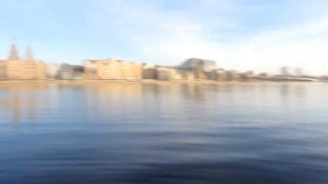 Рига, ловля окуня в городе #fivefishinglv #fishing #судак смотреть онлайн