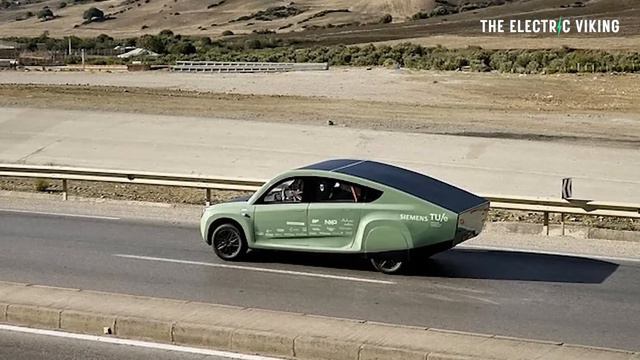 Solar powered car with 391 mile range is 5-10 years ahead of everyone смотреть онлайн