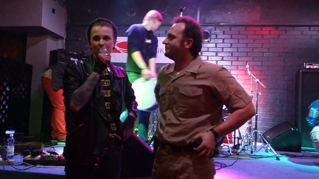 Про Серова,Иво Бобула,как всех купили и чем лучше мыть голову... ("Asylum" Art Club,Kiev,18.02.2017 смотреть онлайн