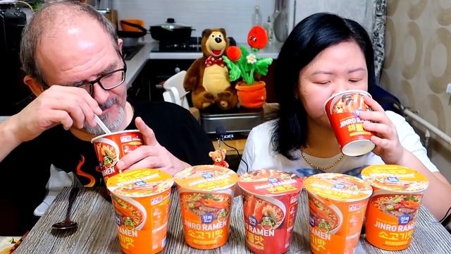 УСТРОЙТЕ СЕБЕ КОРЕЙСКИЙ УЖИН ЗА 4 МИНУТЫ! ВКУСНЕЙШИЙ КОРЕЙСКИЙ РАМЕН ПО КОРОЛЕВСКИ! ВКУСНО И БЫСТРО смотреть онлайн
