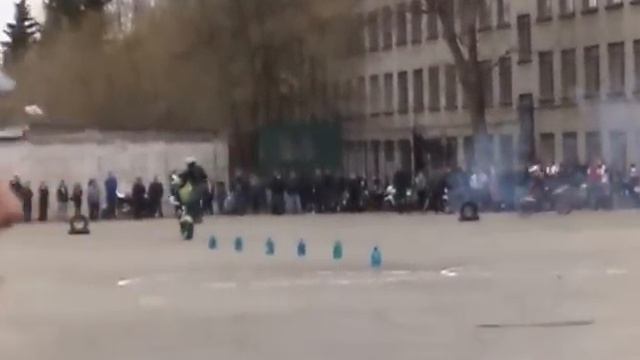 Открытие мотосезона в Новомосковске 2013. Часть 3 смотреть онлайн