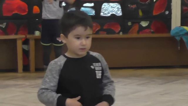 Танец Ча Ча с 2 до 5 лет. Сава спорт. смотреть онлайн