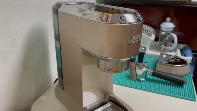 Delonghi EC785 เริ่มใช้งานครั้งแรก ตั้งปริมาณน้ำ | First use the coffee machine смотреть онлайн
