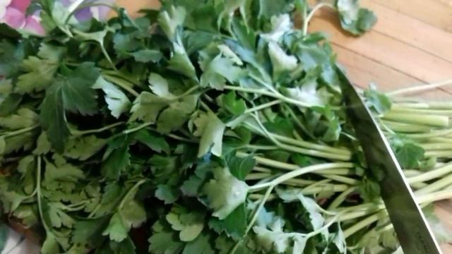 Готовлю пшеничный супчик. Нежный и простой! ??С ведром на рынок, покупочки!  ?