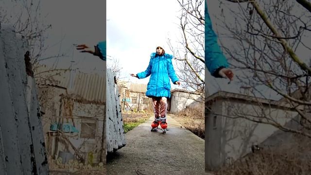 Как научица катаца на роликах ??? смотреть онлайн