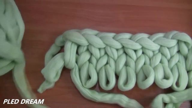 Плед крупной вязки из мериноса смотреть онлайн