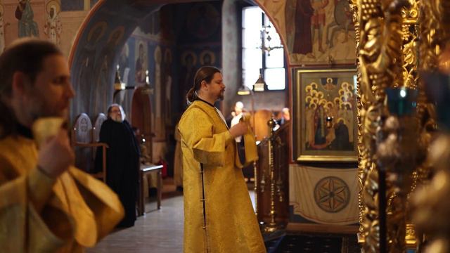 Память Первоверховных апостолов Петра и Павла смотреть онлайн
