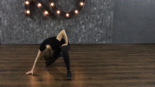 Dancehall choreo by Jess | K.O. Dance Academy смотреть онлайн