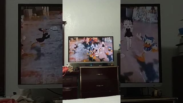 Who Framed Roger Rabbit| Toons comes to the Acme Factory смотреть онлайн