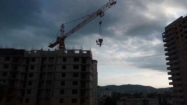 Бессмертные строители смотреть онлайн