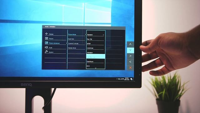 The best $499 monitor for the PROS?! смотреть онлайн