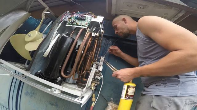 Пайка капиллярной трубки смотреть онлайн