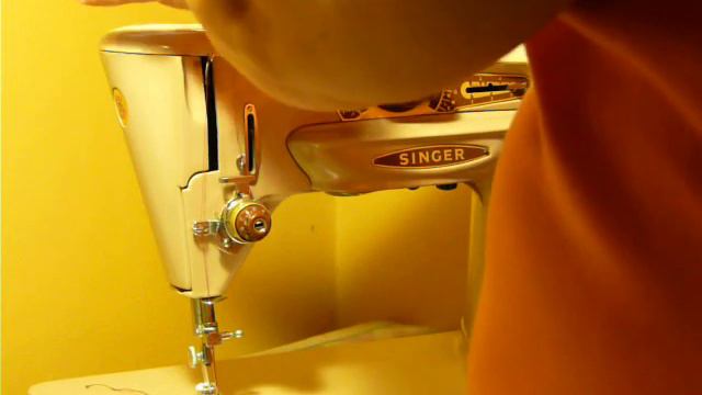 NIFTYTHRIFTYGIRL: SINGER 500A SLANT O MATIC ROCKETEER SEWING MACHINE смотреть онлайн
