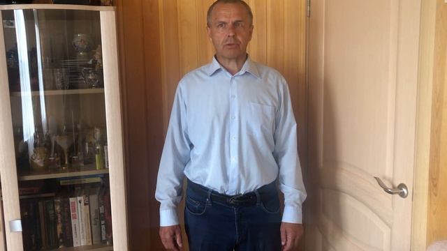 Поздравления выпускников ВАВТ. Заведующий Кафедрой менеджмента и маркетинга Королев Виктор Иванович смотреть онлайн