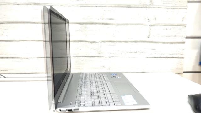 New HP Laptop 15s fr4000TU | Intel® Core™ i5 1155G7 смотреть онлайн