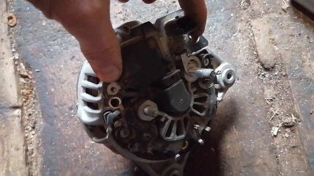 ??Ремонт генератора рено-логан или как на**ать систему! ??? смотреть онлайн