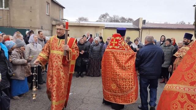 Встреча Благодатного Огня. 18.04.23г. Храм Покрова Пресвятой Богородицы. Прим. край. Г.Уссурийск. смотреть онлайн