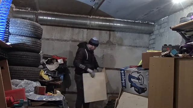HD Столярка в гараже часть 2. Разбираю хлам. Carpentry Workshop In Garage. SawAxeHammer.