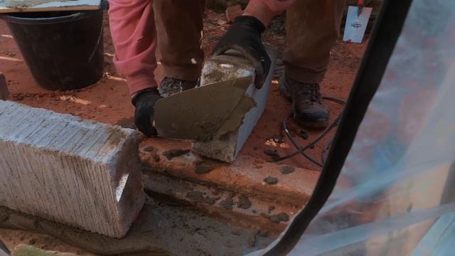 Becoming the World's WORST Bricklayer for a Day! смотреть онлайн