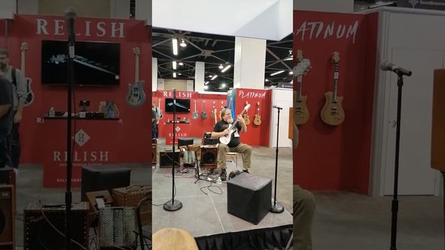 AMAZING RENDITION OF EVERYBODY WANTS TO RULE THE WORLD смотреть онлайн