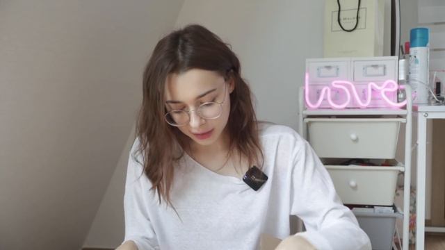 Не Могу Жить В Корее Без Этого/ Посылка Из России смотреть онлайн