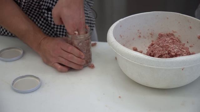 LEGENDÁRNÍ LUNCHMEAT! | Recept na "rychlou" svačinu, stačí pouze mlýnek! смотреть онлайн