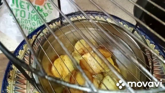 Умопомрачительная курочка в тандыре, вкус просто невероятный смотреть онлайн