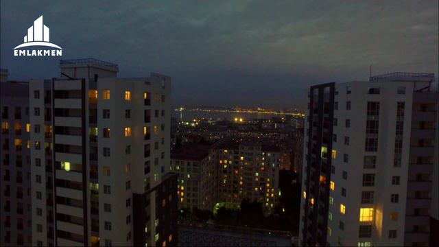 Xətai Parkda dəniz panoramalı yeni mənzil: 81 kv. 3 otağa düzəlib. Satıldı ! смотреть онлайн