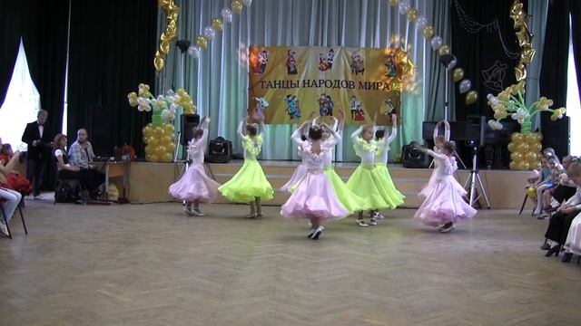 "Танцы народов мира" - ГБОУ СОШ №750 - Венский вальс смотреть онлайн