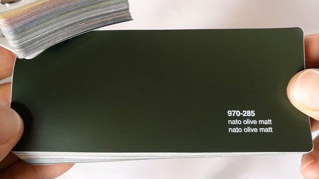 ORACAL® Nato olive matt 970-285 смотреть онлайн