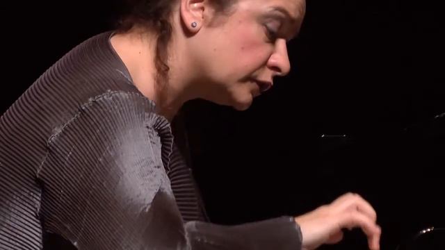 Lisa Smirnova: Johann Sebastian Bach Toccata in E Minor BWV 914 смотреть онлайн